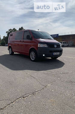 Вантажний фургон Volkswagen Transporter 2005 в Умані