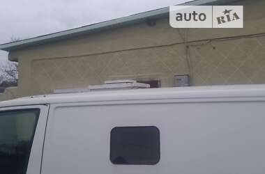 Минивэн Volkswagen Transporter 2013 в 