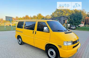 Минивэн Volkswagen Transporter 2000 в 