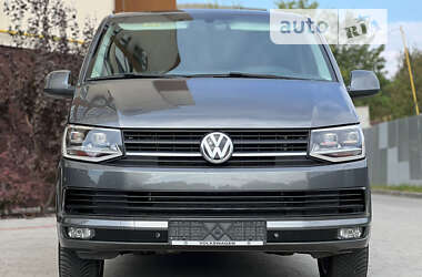 Минивэн Volkswagen Transporter 2016 в Дубно