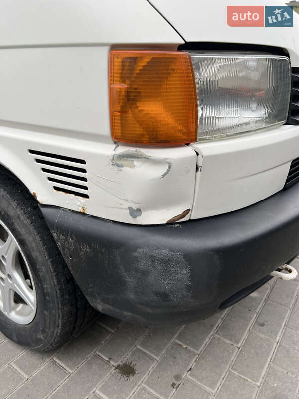 Минивэн Volkswagen Transporter 1999 в Ковеле