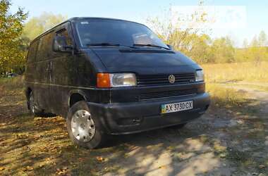 Вантажний фургон Volkswagen Transporter 2000 в Зміїві