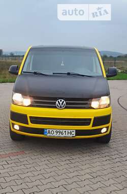 Мінівен Volkswagen Transporter 2008 в Тячеві