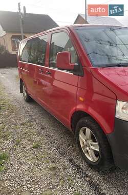 Минивэн Volkswagen Transporter 2004 в Тячеве