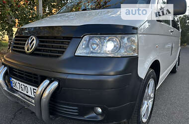 Минивэн Volkswagen Transporter 2006 в Червонограде