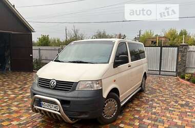 Минивэн Volkswagen Transporter 2006 в Гайвороне