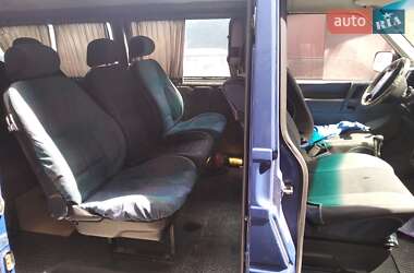 Минивэн Volkswagen Transporter 2002 в 