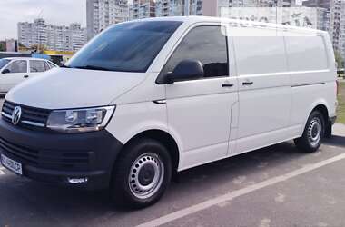 Вантажний фургон Volkswagen Transporter 2016 в Києві