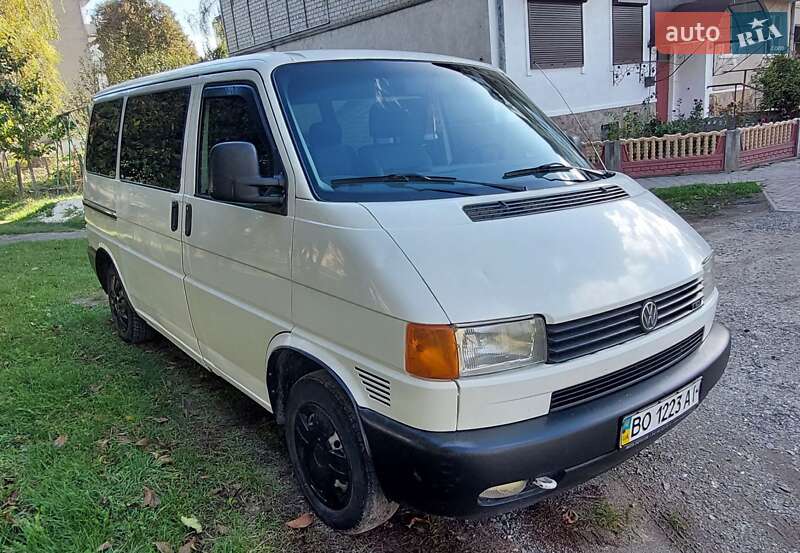 Мінівен Volkswagen Transporter 2002 в Ланівці