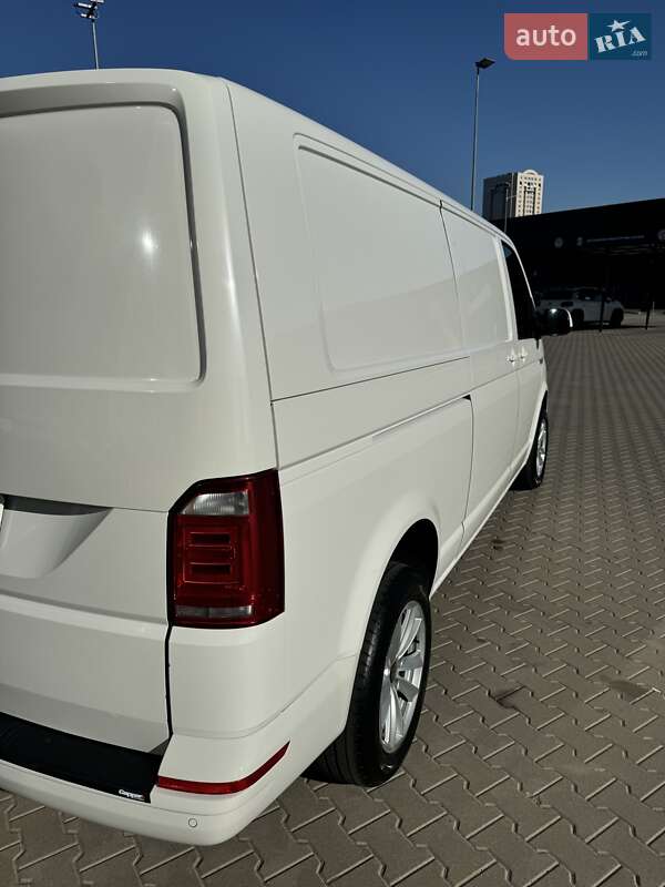 Грузовой фургон Volkswagen Transporter 2018 в Киеве