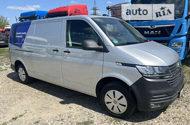 Вантажний фургон Volkswagen Transporter 2020 в Чернівцях