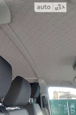 Минивэн Volkswagen Transporter 2018 в 