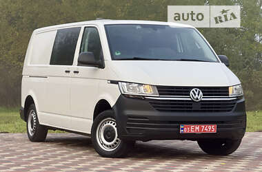 Вантажний фургон Volkswagen Transporter 2020 в Чернівцях