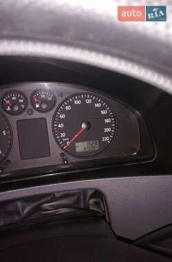 Минивэн Volkswagen Transporter 2009 в 