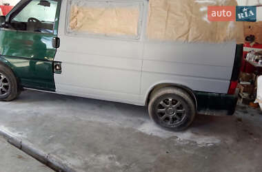 Минивэн Volkswagen Transporter 1999 в 