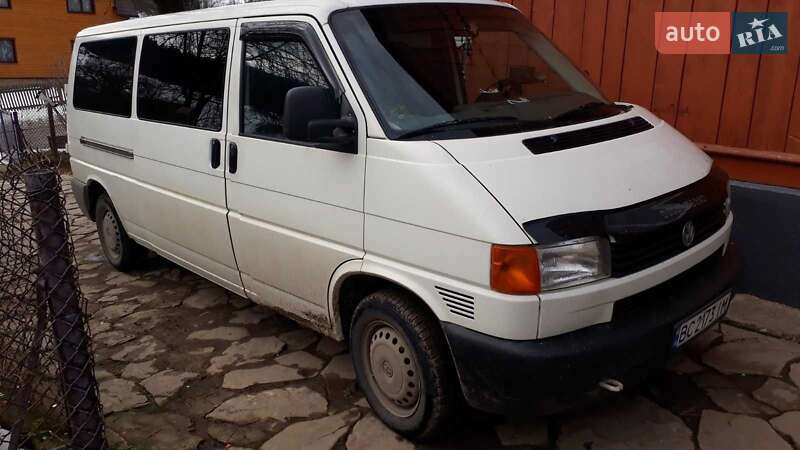 Минивэн Volkswagen Transporter 2001 в Хырове фото 4 Минивэн Volkswagen Transporter 2001 в Хырове