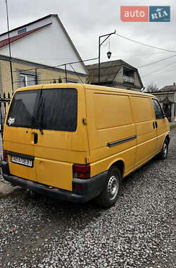 Вантажний фургон Volkswagen Transporter 2000 в Тульчині