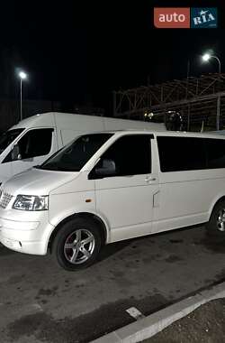 Минивэн Volkswagen Transporter 2004 в Буче