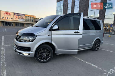 Мінівен Volkswagen Transporter 2016 в Чернівцях