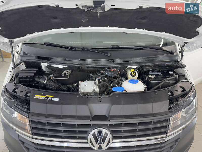 Грузовой фургон Volkswagen Transporter 2022 в Киеве