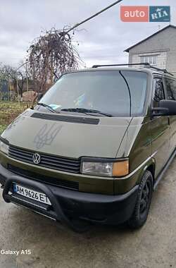 Минивэн Volkswagen Transporter 1998 в Чуднове