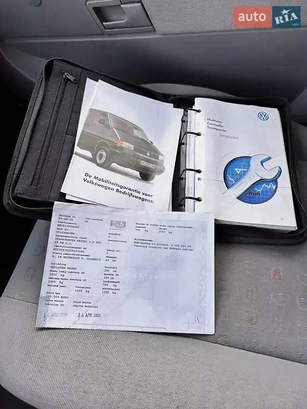 Минивэн Volkswagen Transporter 2000 в Львове документ