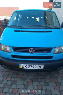 Минивэн Volkswagen Transporter 2003 в 