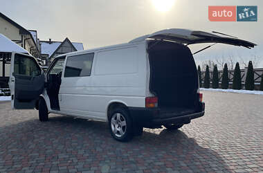 Мінівен Volkswagen Transporter 2002 в Чернівцях