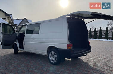 Мінівен Volkswagen Transporter 2002 в Чернівцях