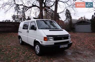 Грузовой фургон Volkswagen Transporter 2001 в Черкассах