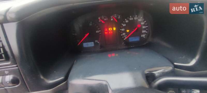 Мінівен Volkswagen Transporter 2002 в Івано-Франківську