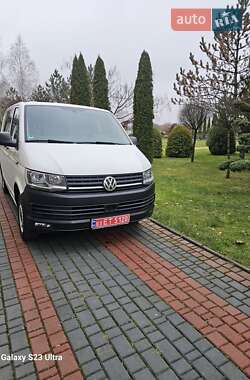 Вантажний фургон Volkswagen Transporter 2018 в Луцьку