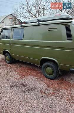 Вантажопасажирський фургон Volkswagen Transporter 1988 в Чернігові