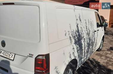 Грузовой фургон Volkswagen Transporter 2015 в 