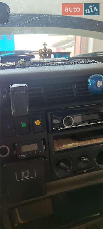 Минивэн Volkswagen Transporter 2001 в Тульчине