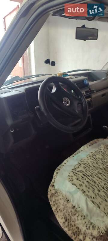 Минивэн Volkswagen Transporter 2001 в Тульчине