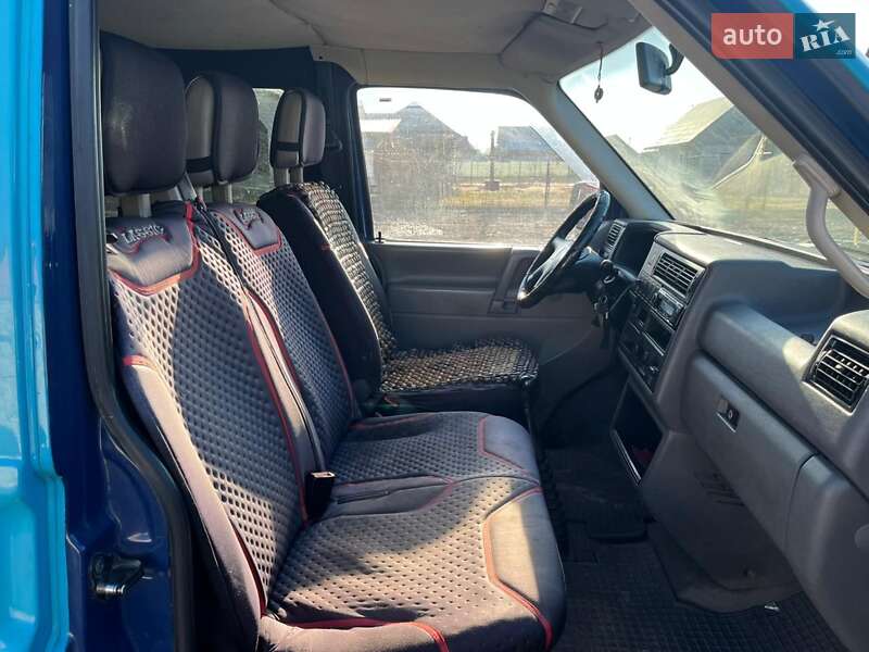 Минивэн Volkswagen Transporter 2001 в Заречном фото 6 Минивэн Volkswagen Transporter 2001 в Заречном
