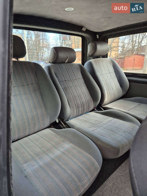 Минивэн Volkswagen Transporter 2004 в Кропивницком