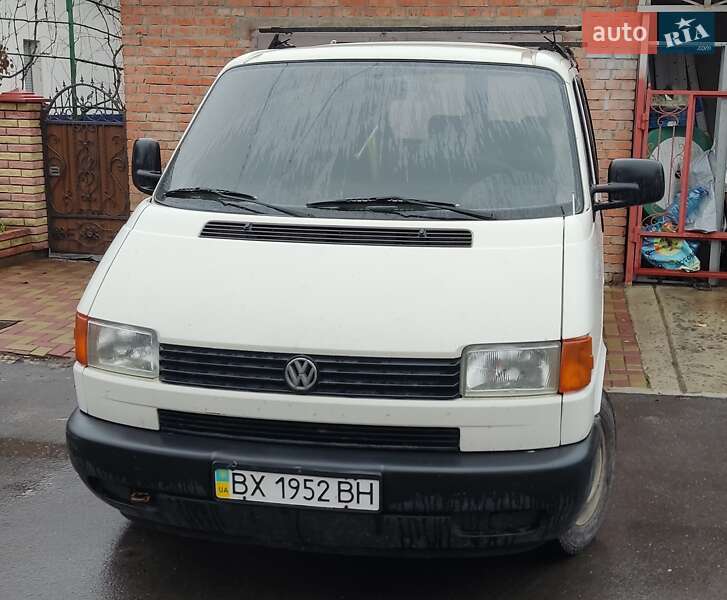 Грузопассажирский фургон Volkswagen Transporter 1998 в Хмельницком