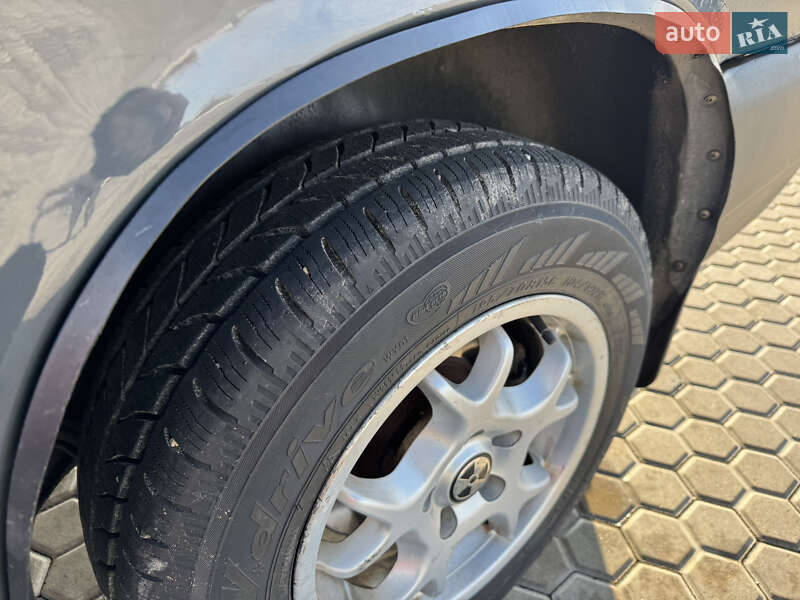 Грузовой фургон Volkswagen Transporter 1999 в Одессе