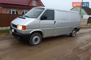 Грузовой фургон Volkswagen Transporter 2002 в Черновцах