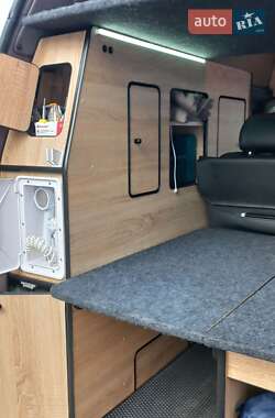 Минивэн Volkswagen Transporter 2006 в Львове