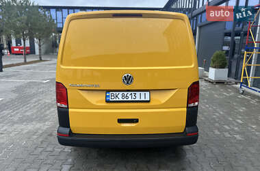 Грузовой фургон Volkswagen Transporter 2020 в 