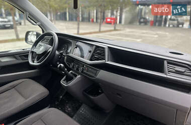 Грузовой фургон Volkswagen Transporter 2020 в 