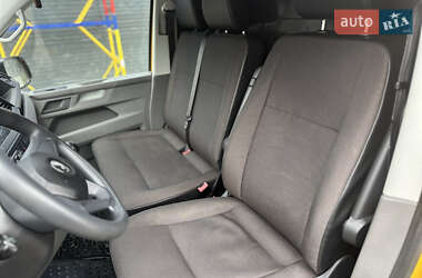 Грузовой фургон Volkswagen Transporter 2020 в 