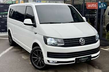 Мінівен Volkswagen Transporter 2016 в Києві