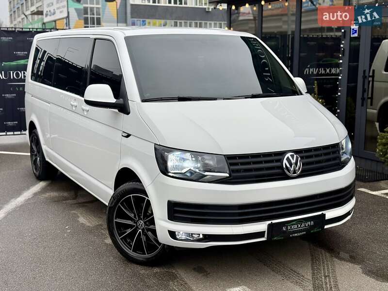 Мінівен Volkswagen Transporter 2016 в Києві