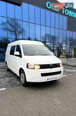 Вантажний фургон Volkswagen Transporter 2013 в Вінниці