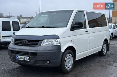 Минивэн Volkswagen Transporter 2004 в Ровно