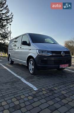 Вантажний фургон Volkswagen Transporter 2018 в Луцьку